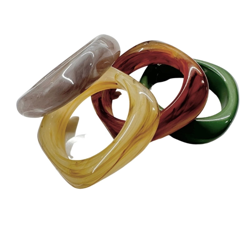 Elio Acrylic Bangle