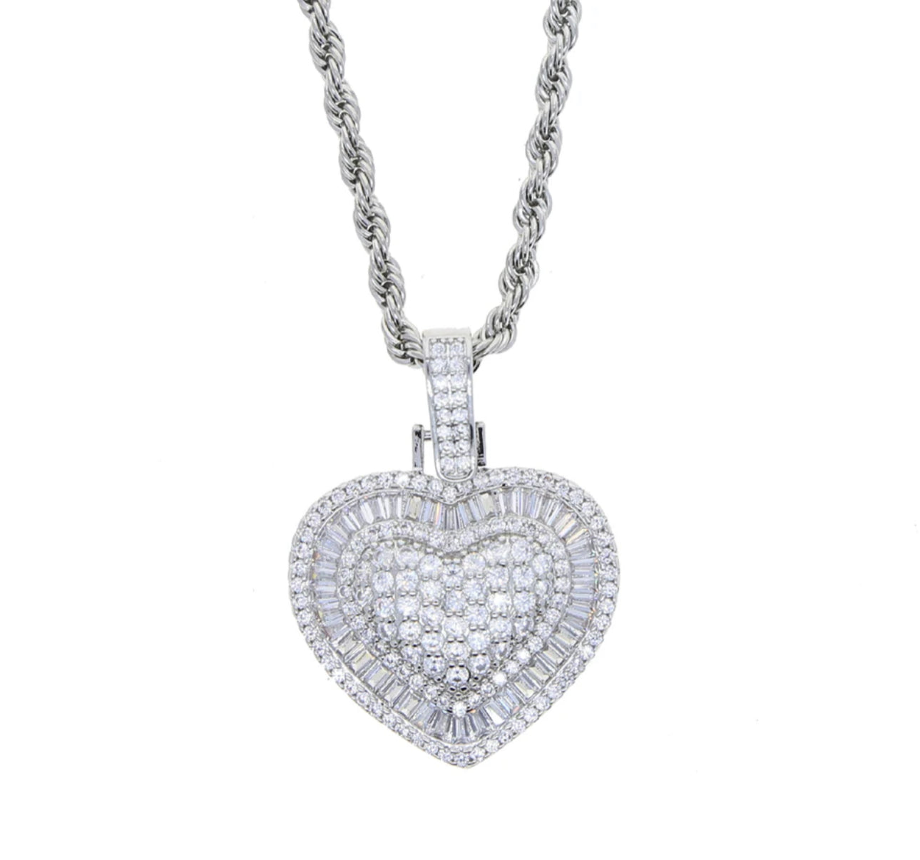 HEARTSHAPE Necklace