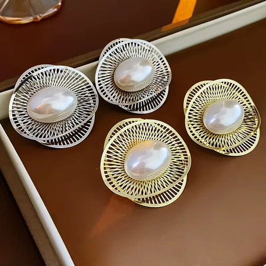 Pearl Basket