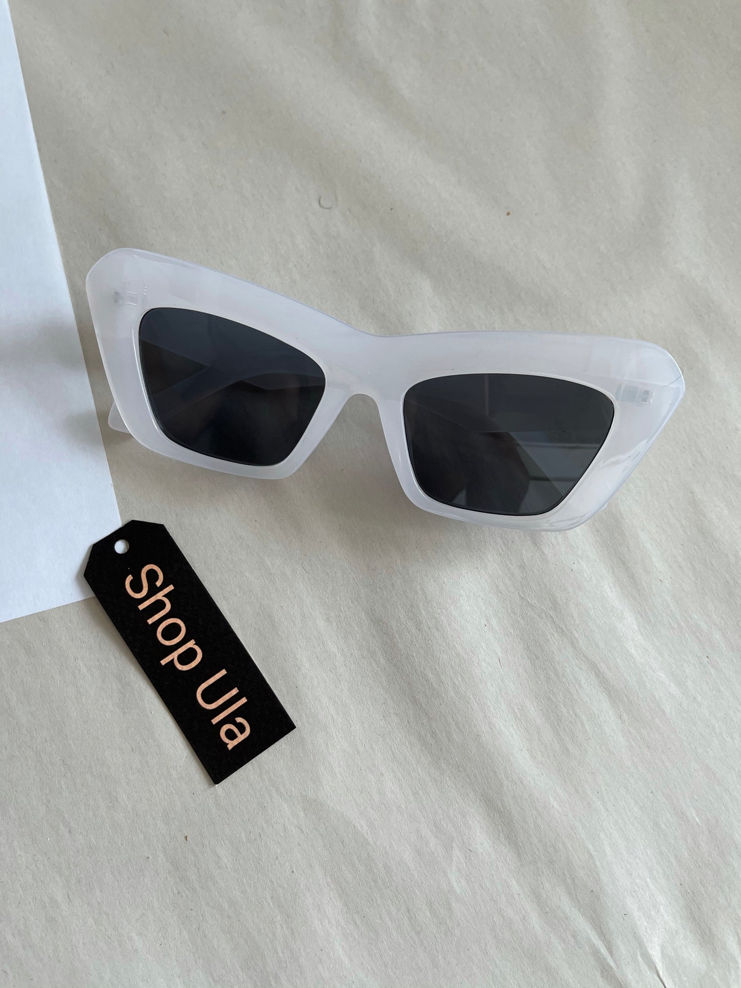 ISLA Sunnies (White)