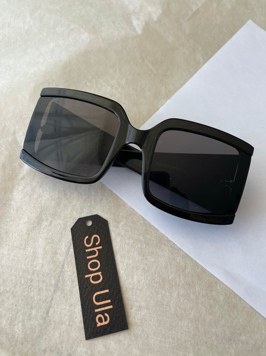 BEBE Oversized Sunnies (Bl)